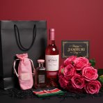 Elegant Rosè Hamper - Image 1